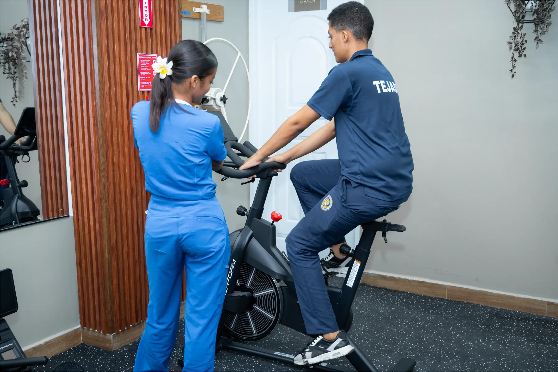 /departments/images/physical_therapy/7.webp